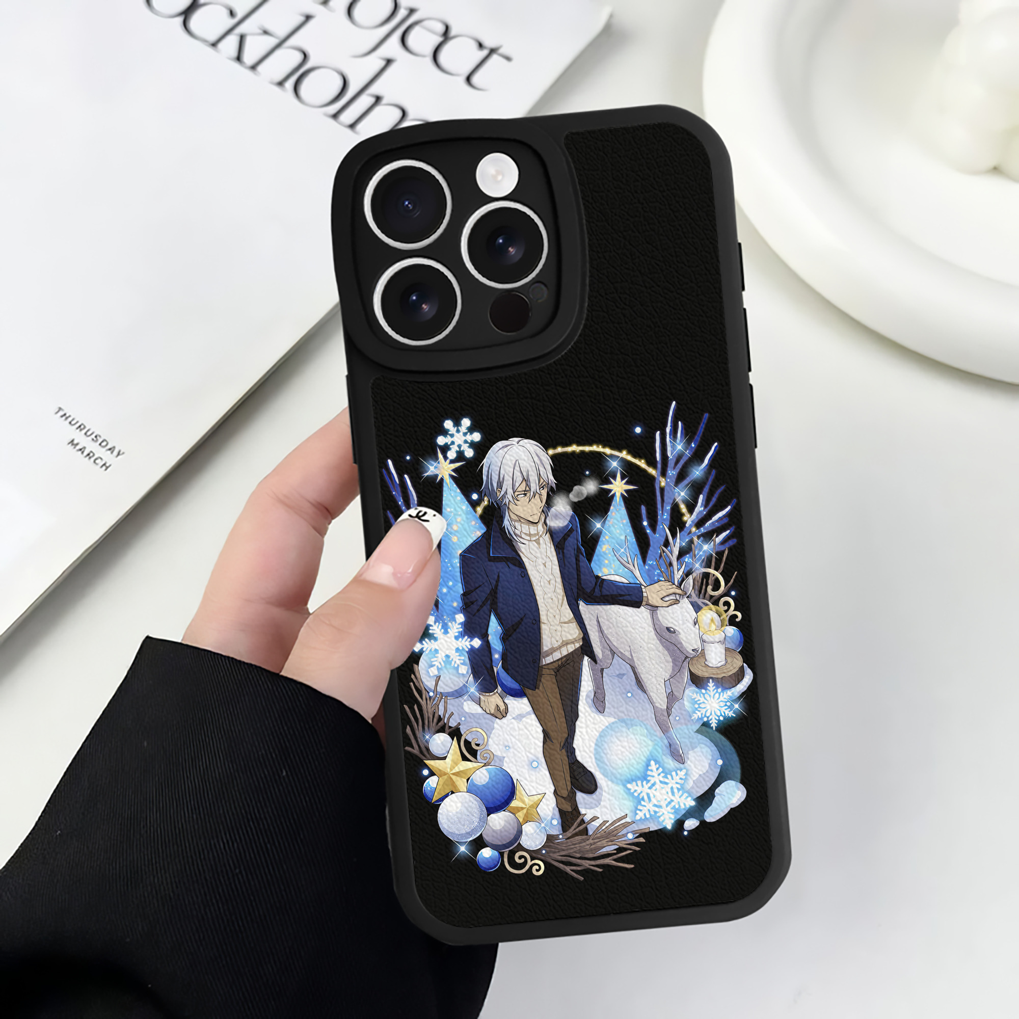 （画像用） 文豪ストレイドッグス Bungo Stray Dogs 【iPhone 16シリーズ対応】シリコンスマホケース（レザー調） 材質：シリコン